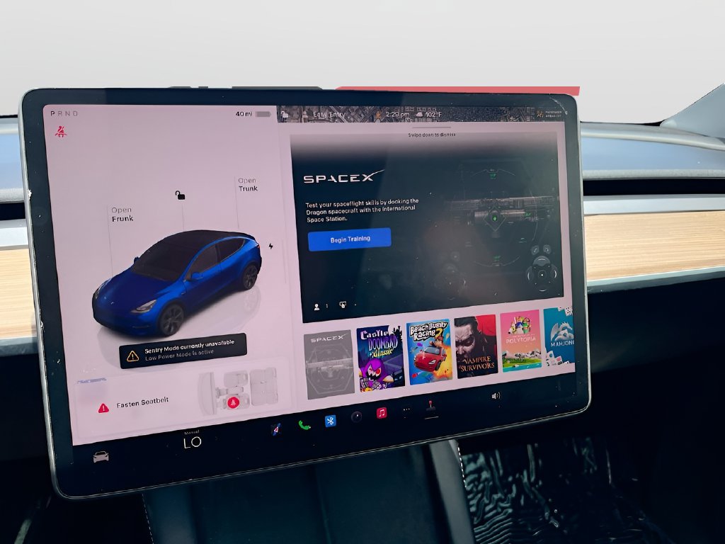 2025 Tesla Model Y photo 34 of 34