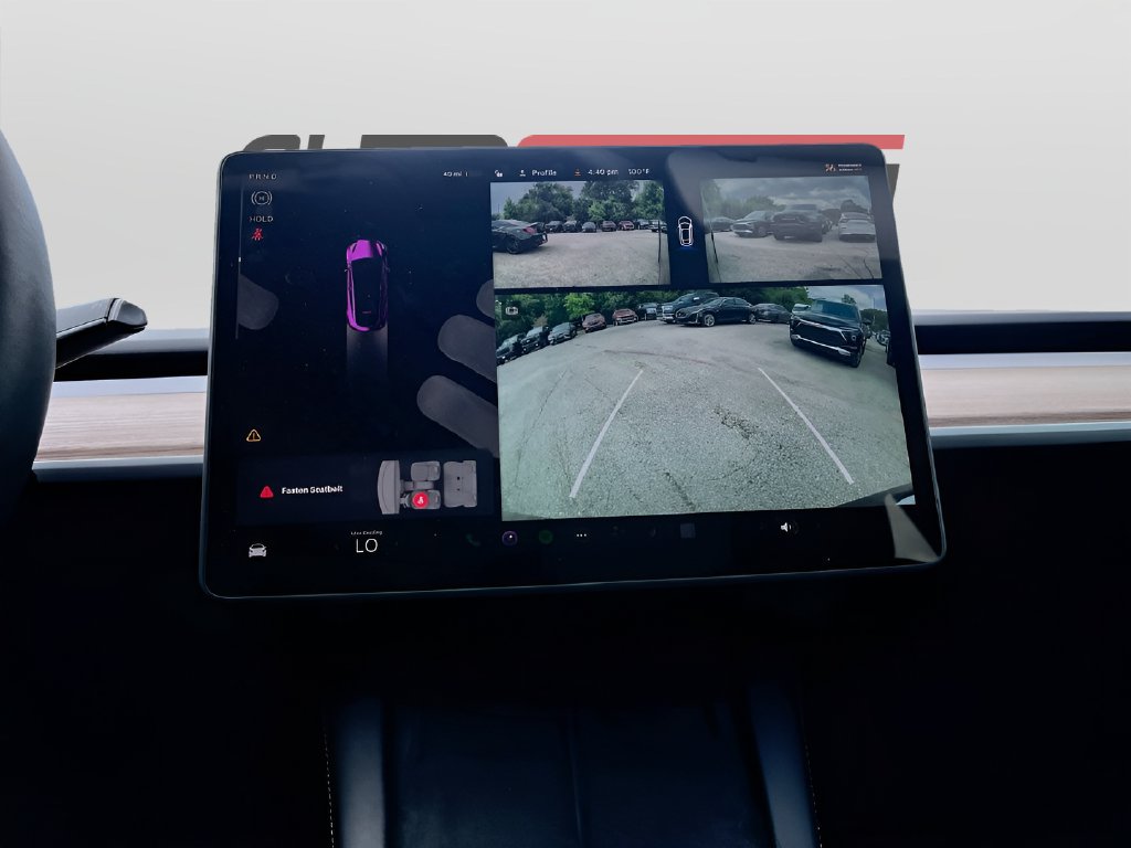 2025 Tesla Model Y photo 14 of 32