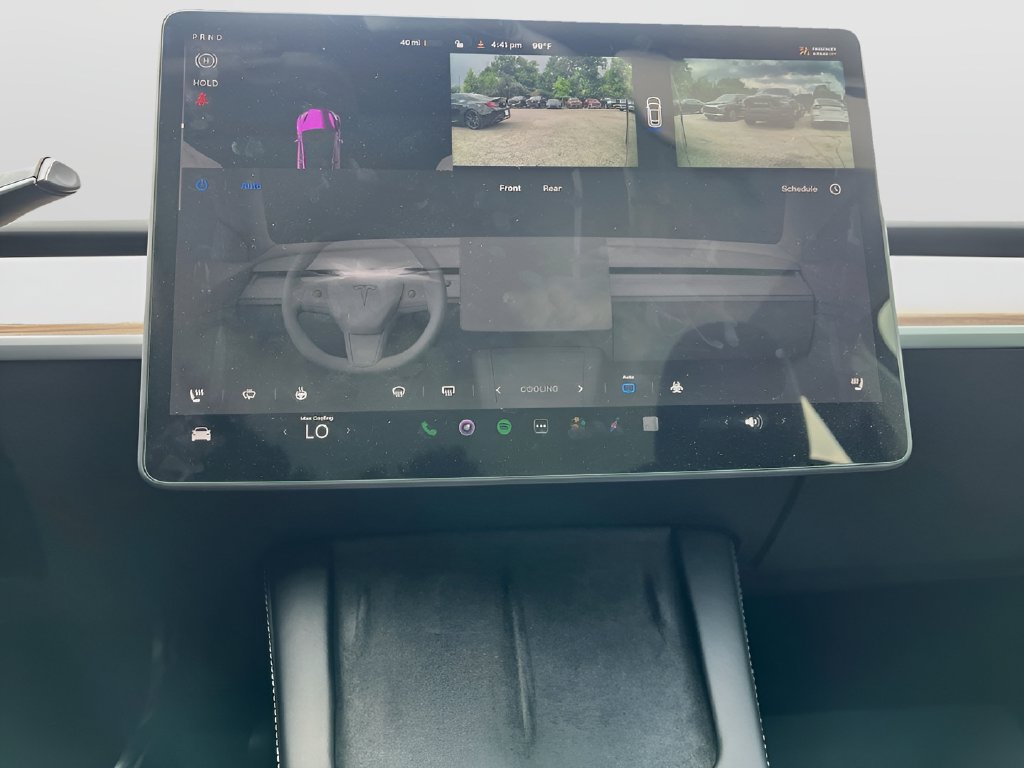 2025 Tesla Model Y photo 20 of 32