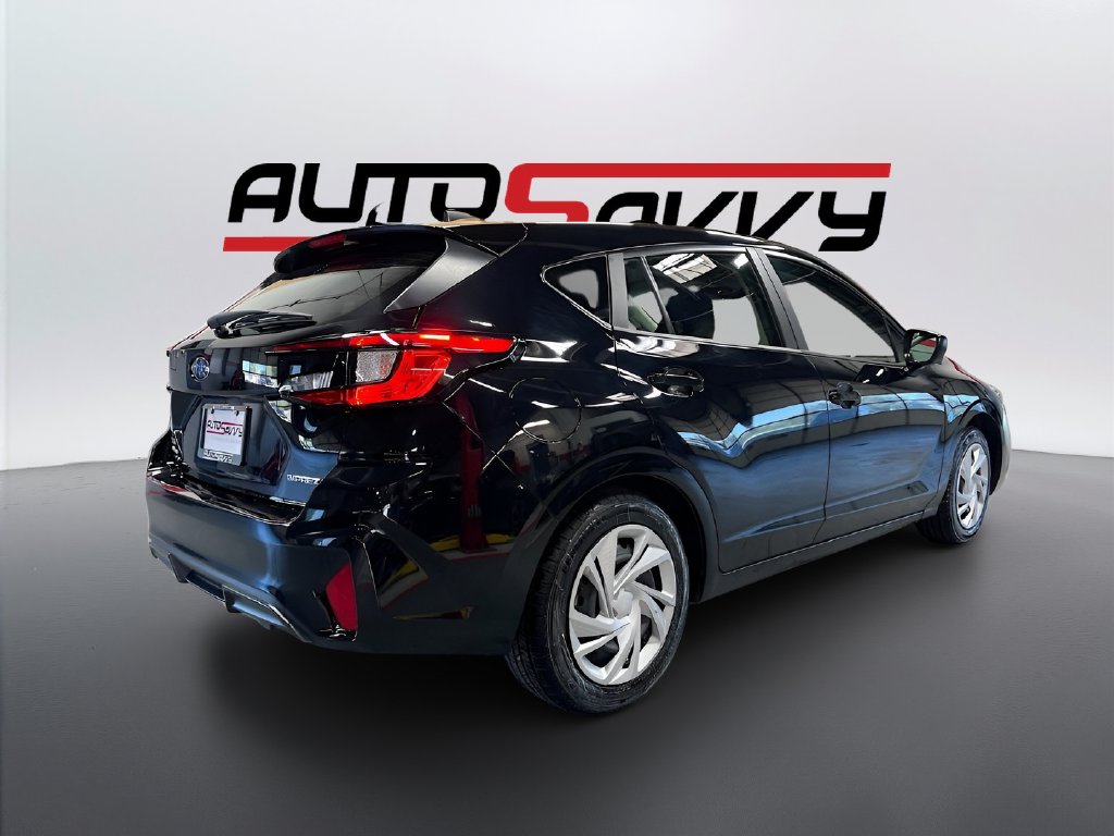 Used 2025 Crystal Black Silica Subaru Base image 7