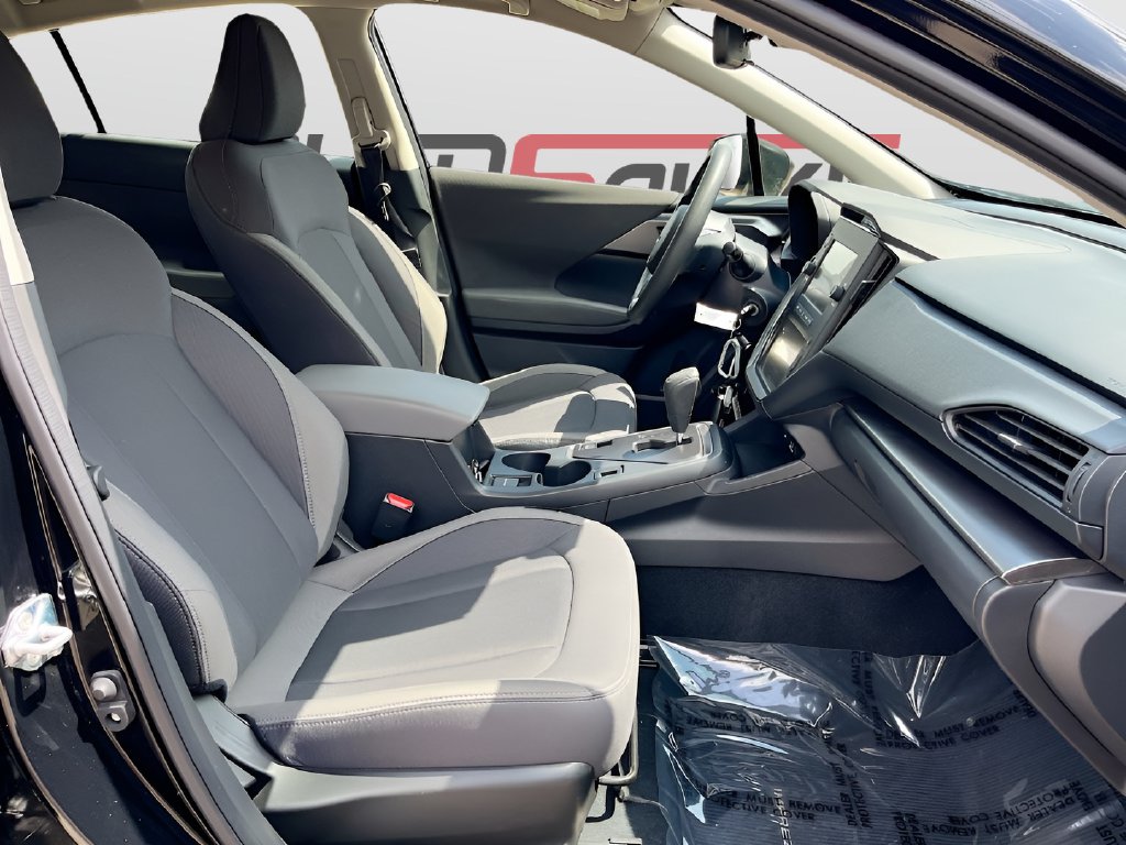2025 Subaru Impreza photo 25 of 30