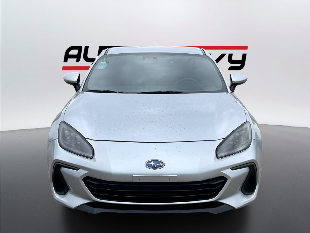 2025 Subaru BRZ photo 2 of 31