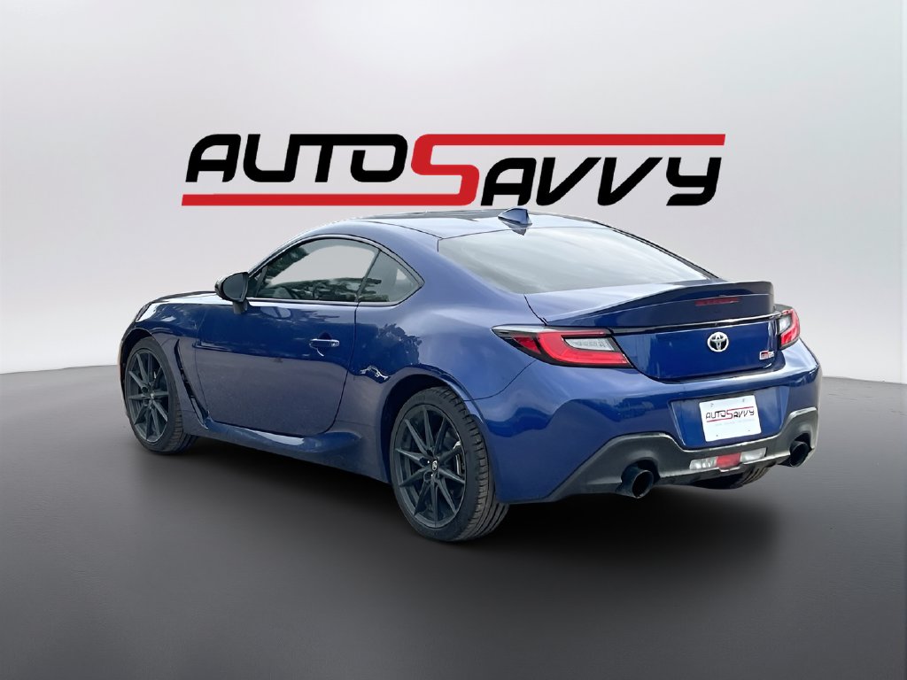 2024 Toyota GR86 photo 5 of 30