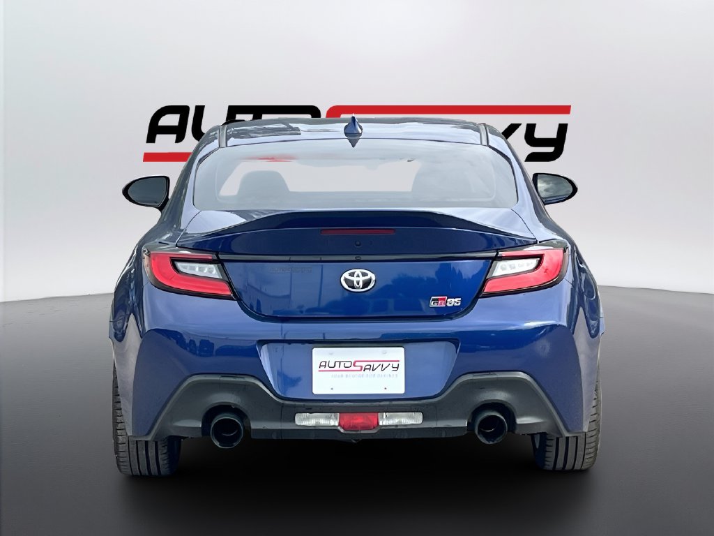 2024 Toyota GR86 photo 6 of 30
