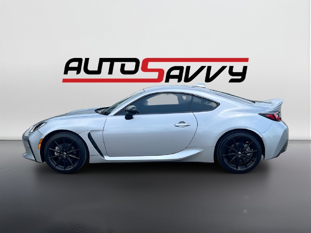 2025 Toyota GR86 photo 4 of 30