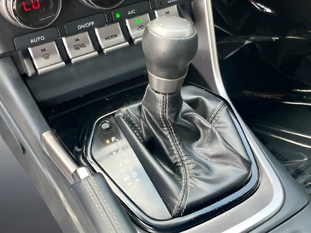 2025 Toyota GR86 photo 16 of 30