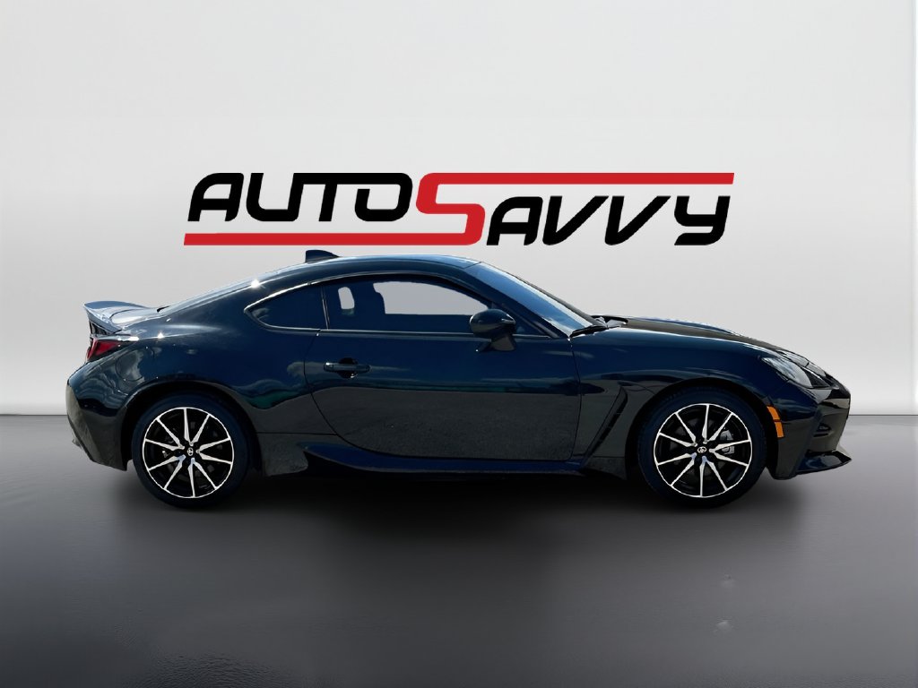 2023 Toyota GR86 photo 8 of 31