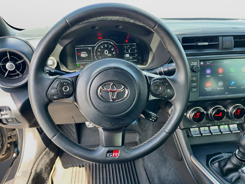2023 Toyota GR86 photo 11 of 31