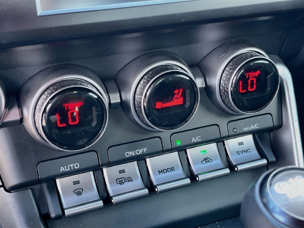 2023 Toyota GR86 photo 15 of 31