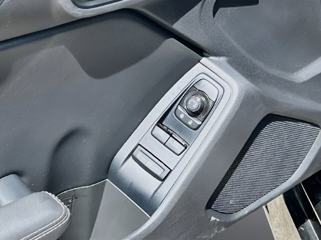 2023 Toyota GR86 photo 17 of 31