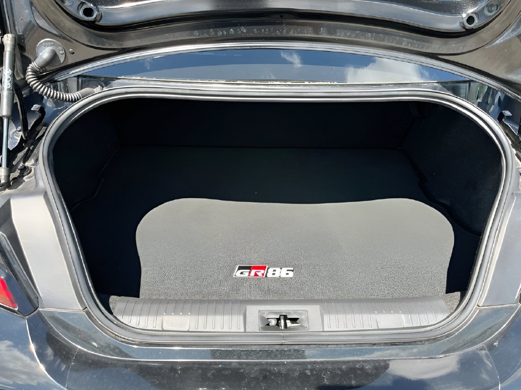 2023 Toyota GR86 photo 24 of 31