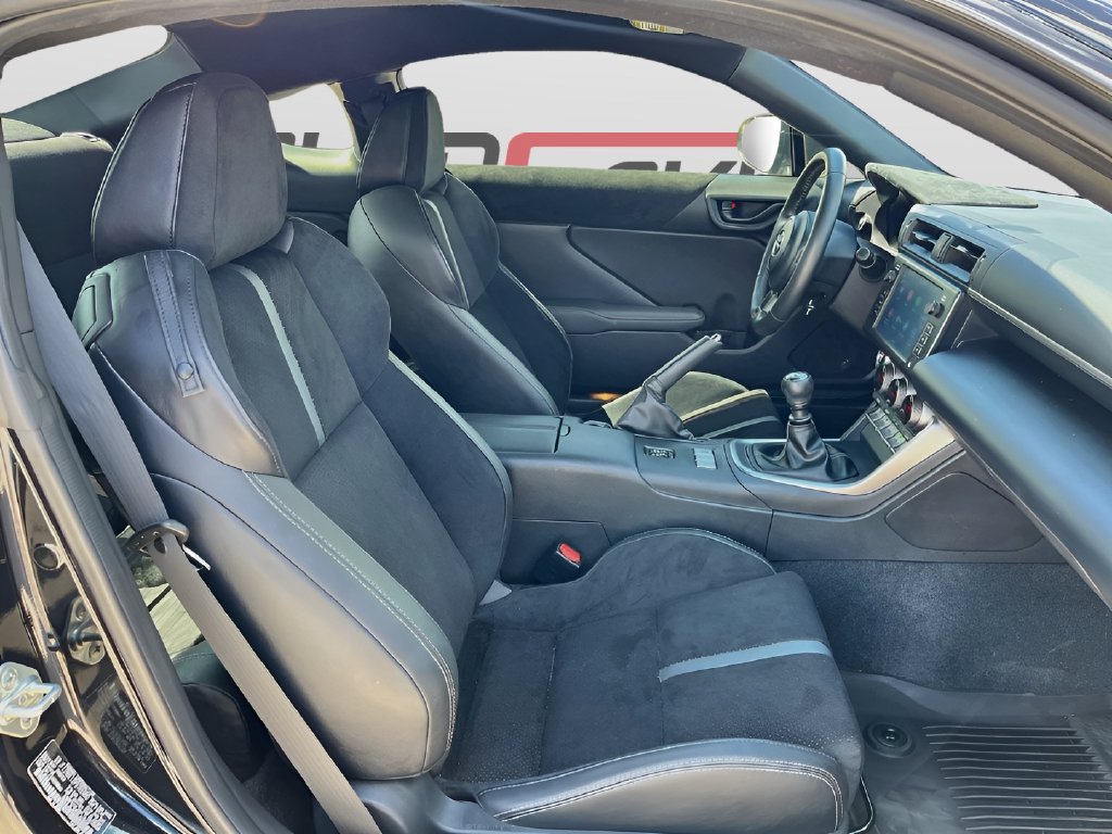 2023 Toyota GR86 photo 26 of 31
