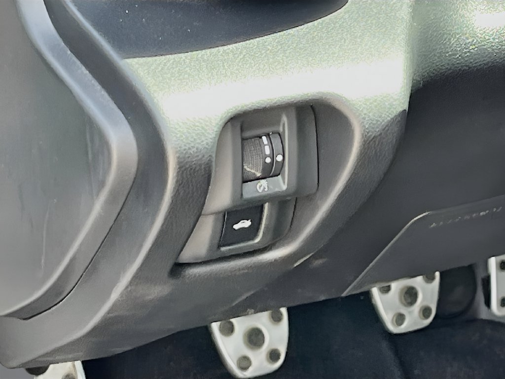 2024 Toyota GR86 photo 10 of 30