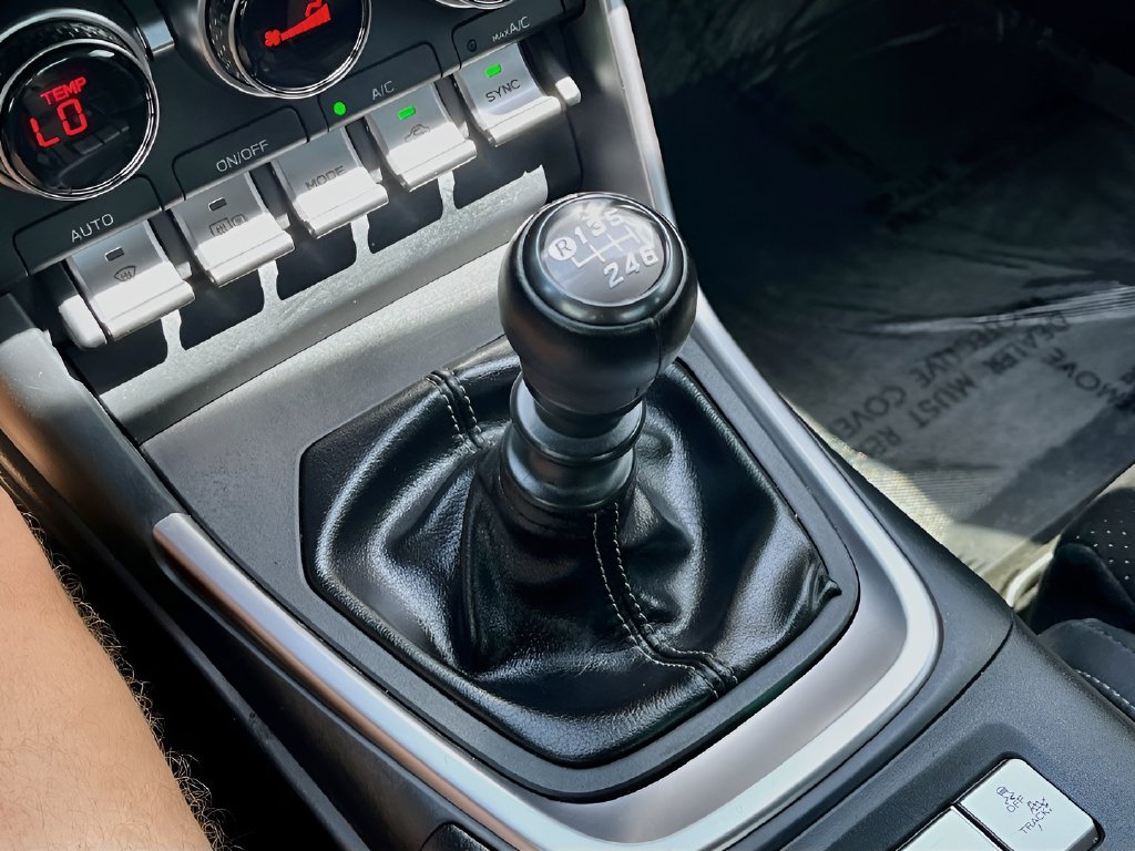 2024 Toyota GR86 photo 16 of 30
