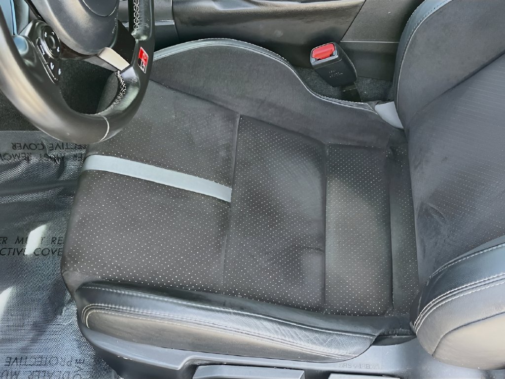 2024 Toyota GR86 photo 18 of 30