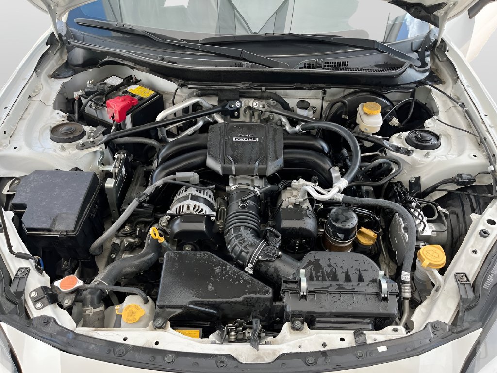2024 Toyota GR86 photo 28 of 30