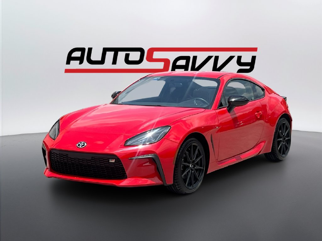 2025 Toyota GR86 photo 3 of 31