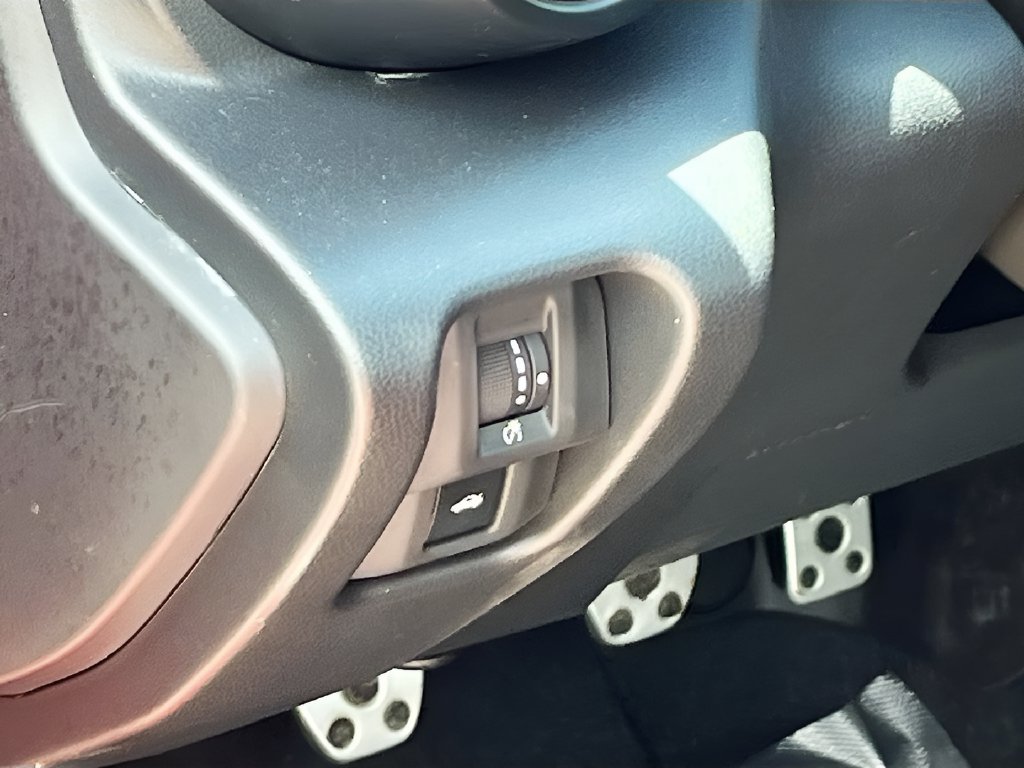 2025 Toyota GR86 photo 10 of 31