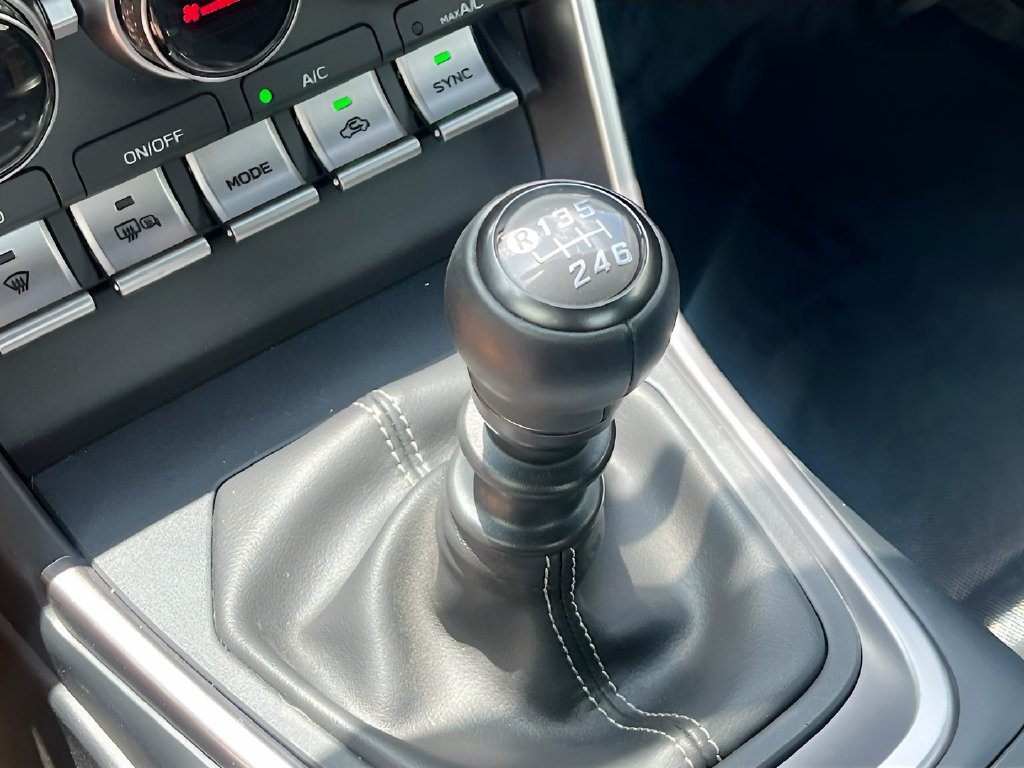 2025 Toyota GR86 photo 16 of 31