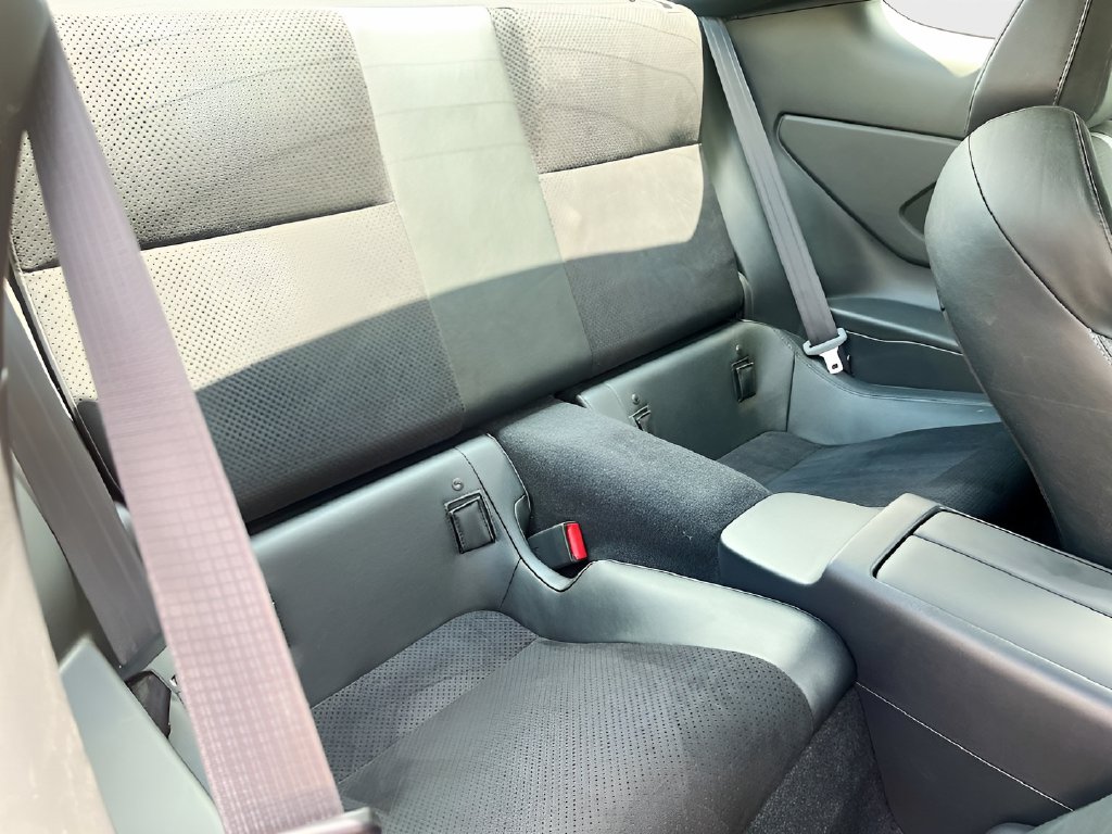 2025 Toyota GR86 photo 25 of 31
