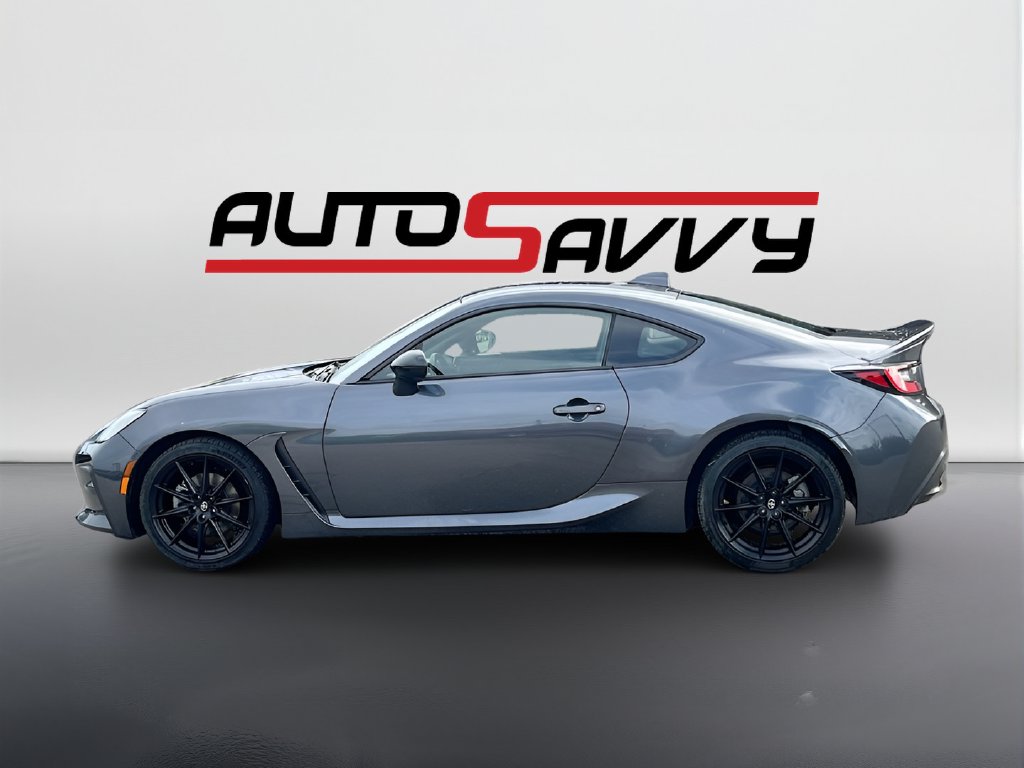 2024 Toyota GR86 photo 4 of 30