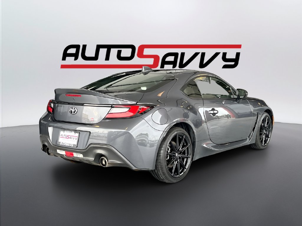 2024 Toyota GR86 photo 7 of 30