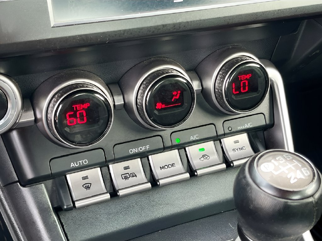 2024 Toyota GR86 photo 15 of 30