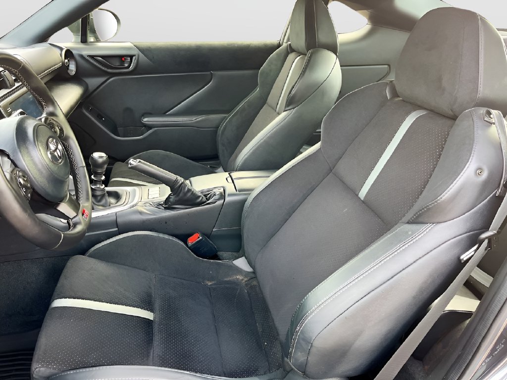 2024 Toyota GR86 photo 20 of 30