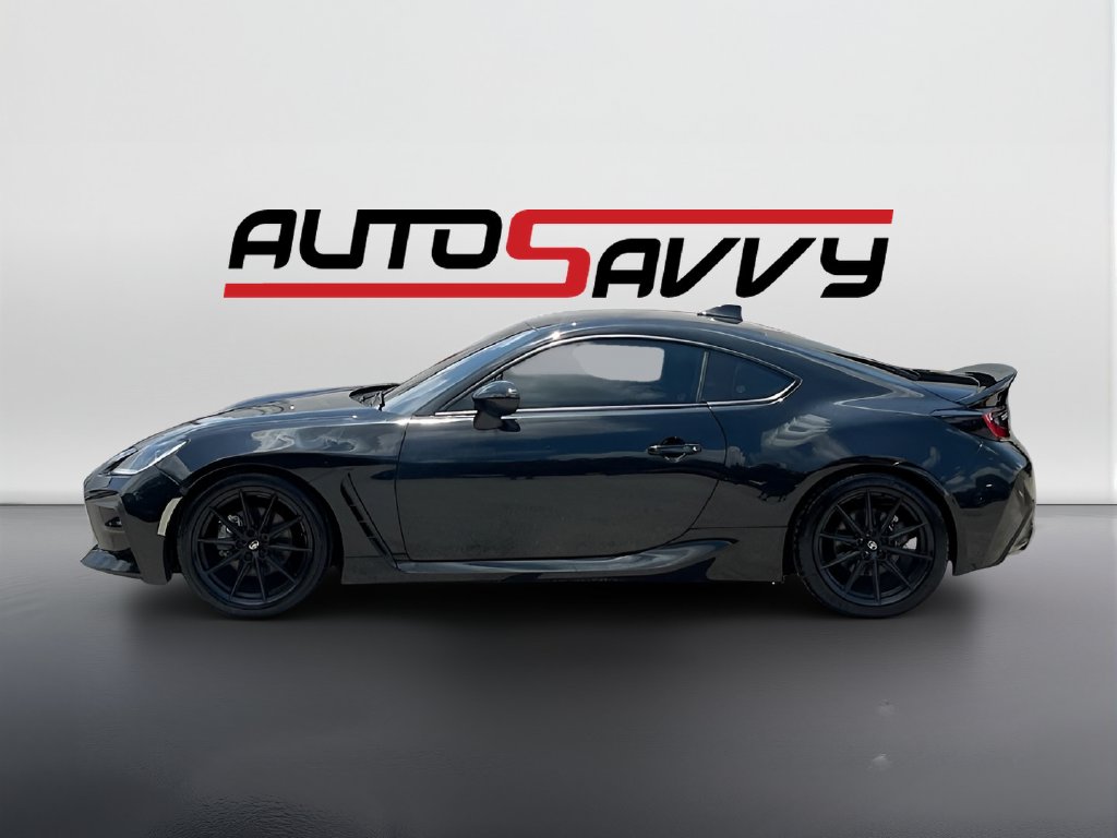 2023 Toyota GR86 photo 4 of 30
