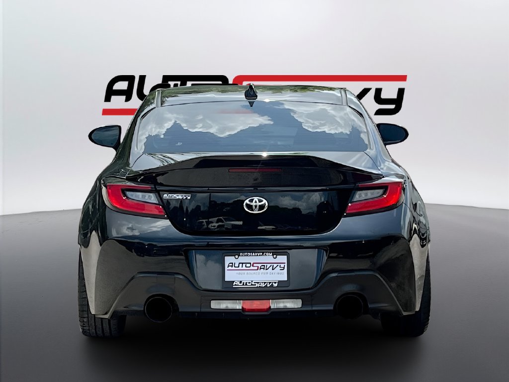 2023 Toyota GR86 photo 6 of 30