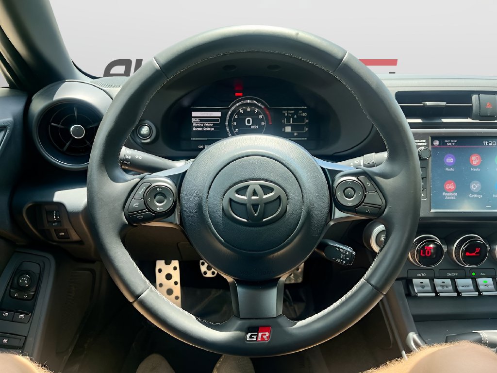2023 Toyota GR86 photo 11 of 30