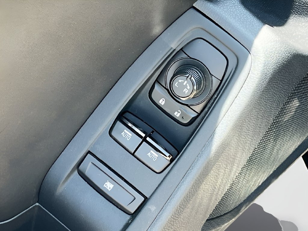 2023 Toyota GR86 photo 17 of 30