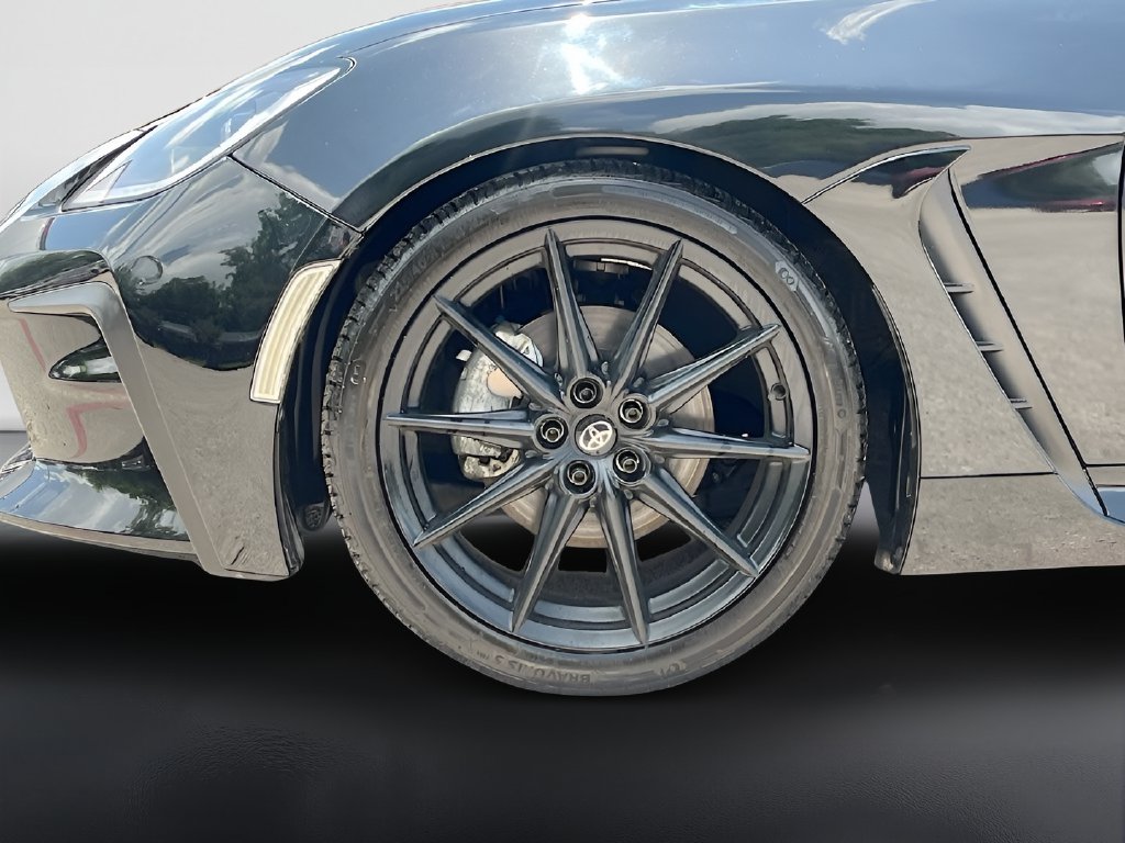 2023 Toyota GR86 photo 29 of 30