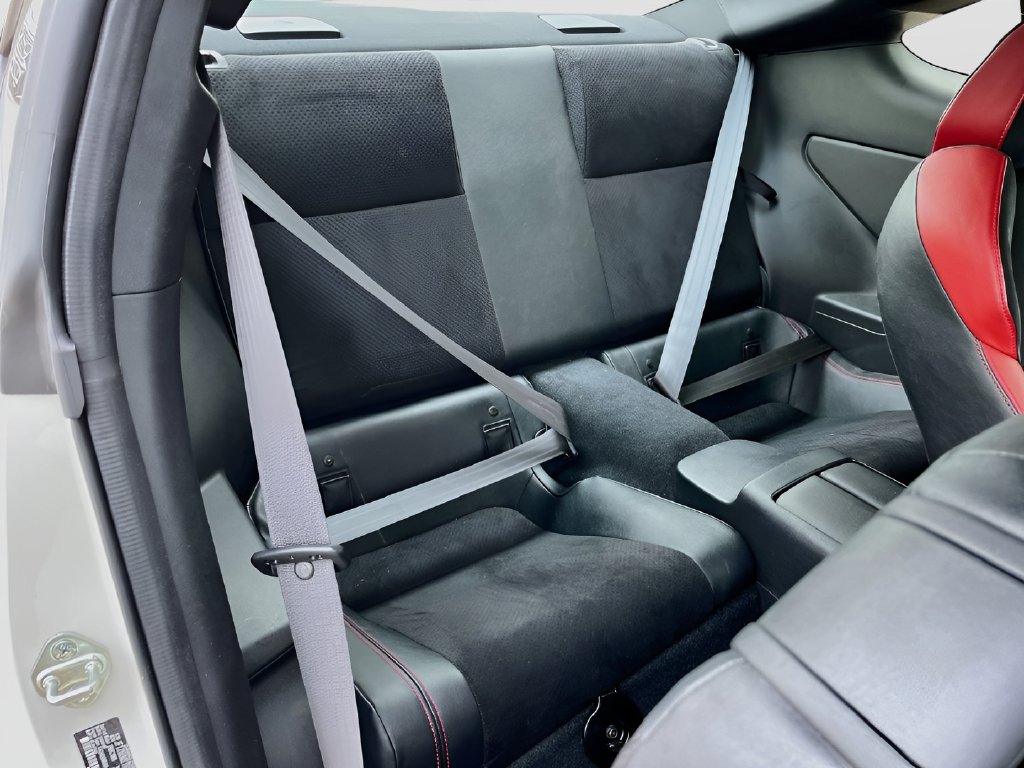 2024 Toyota GR86 photo 25 of 31