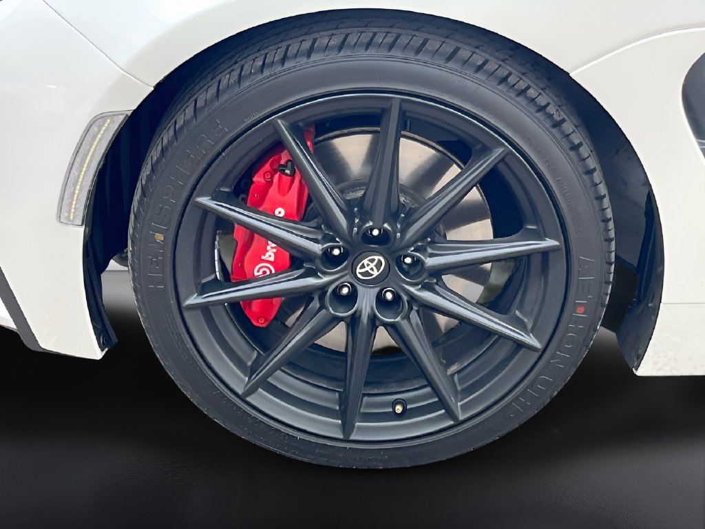 2024 Toyota GR86 photo 29 of 31