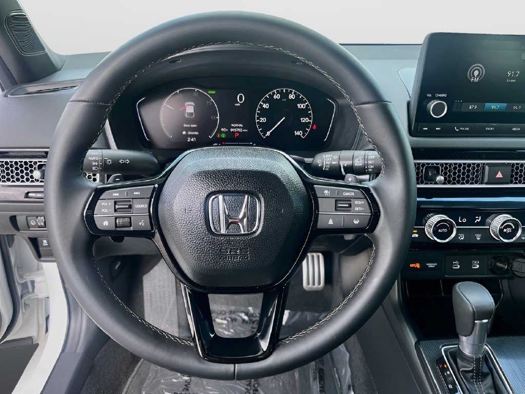 2025 Honda Civic Hybrid photo 11 of 32