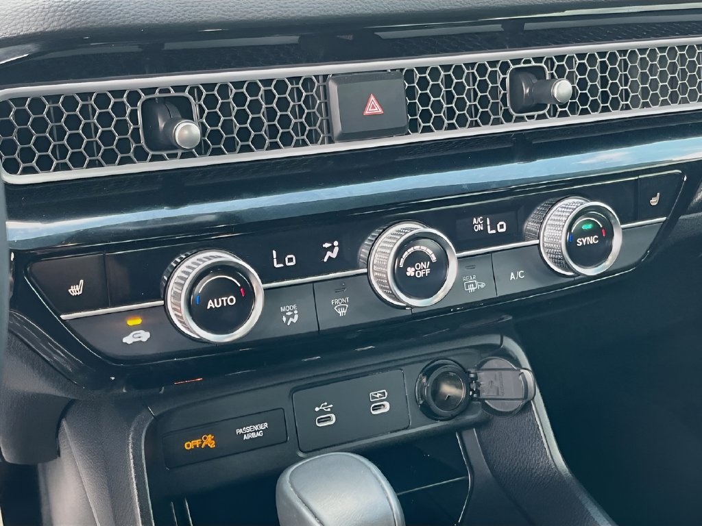2025 Honda Civic Hybrid photo 15 of 32