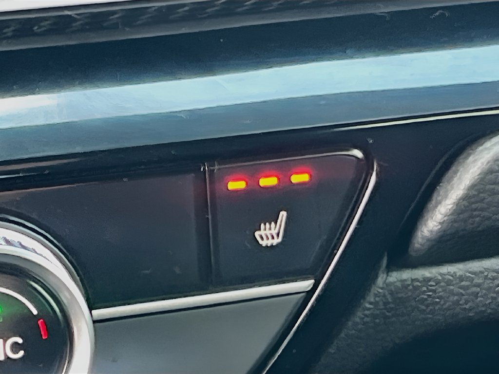 2025 Honda Civic Hybrid photo 19 of 32