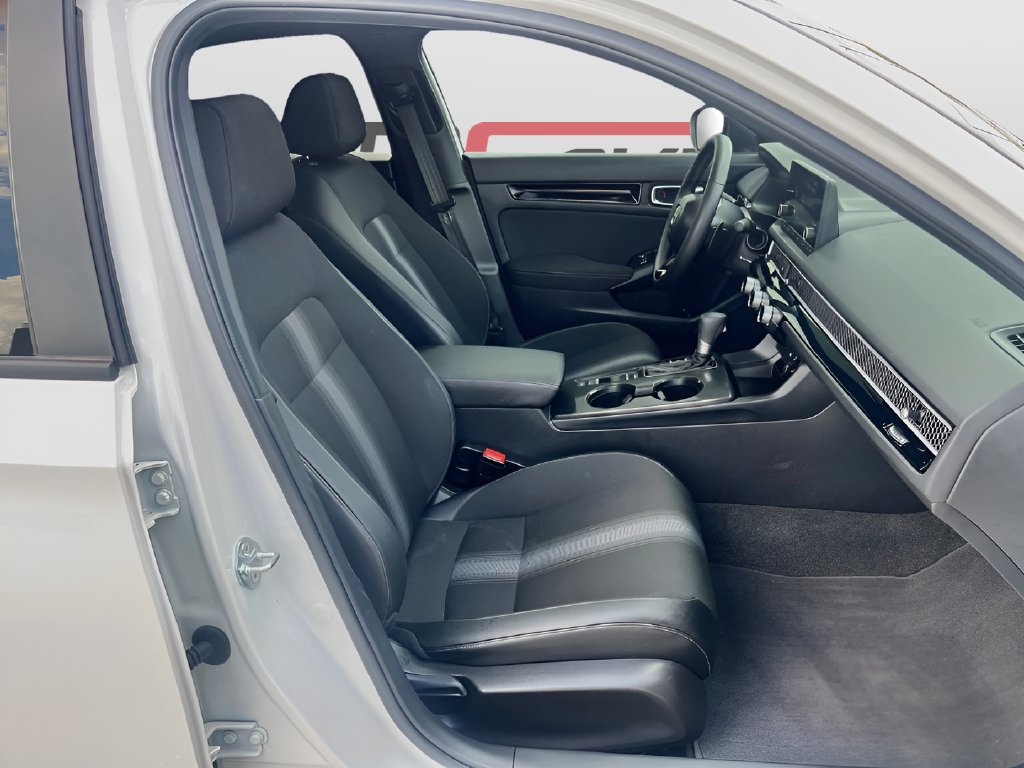 2025 Honda Civic Hybrid photo 27 of 32