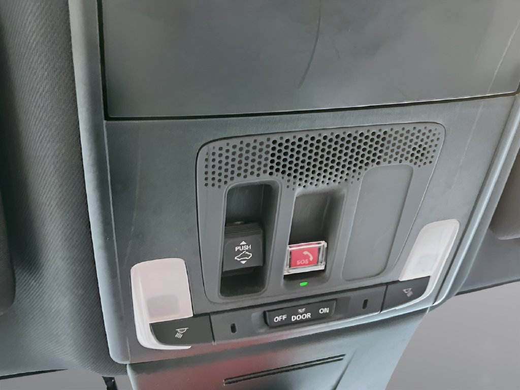 2025 Honda Civic Hybrid photo 23 of 33