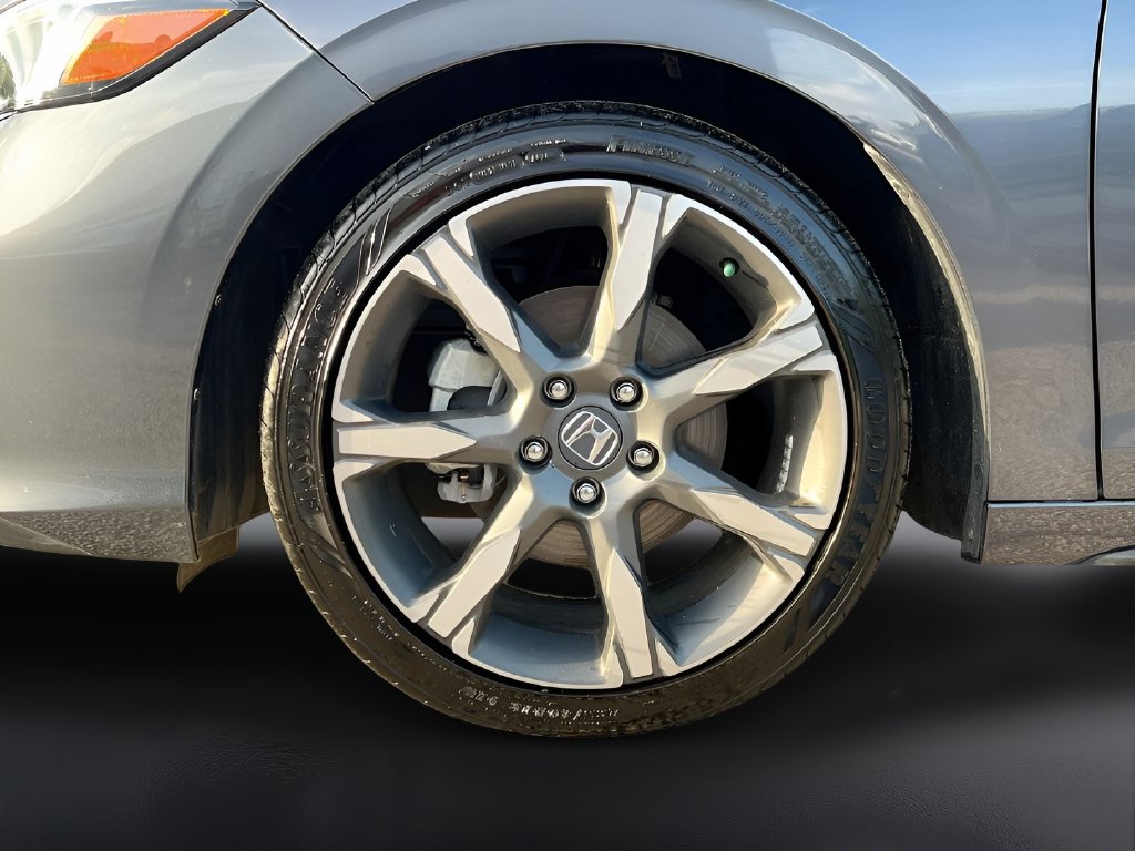 2025 Honda Civic Hybrid photo 32 of 33