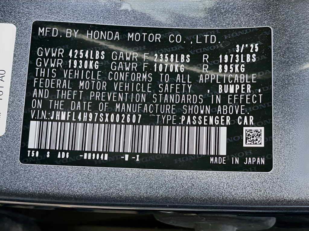 2025 Honda Civic Hybrid photo 33 of 33
