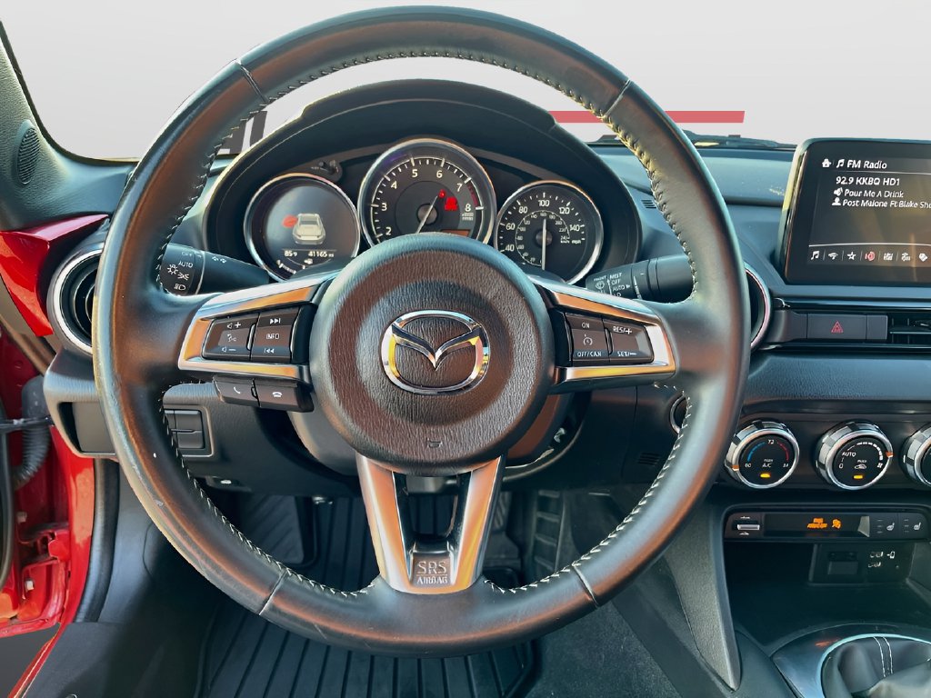 2022 Mazda Miata photo 11 of 33