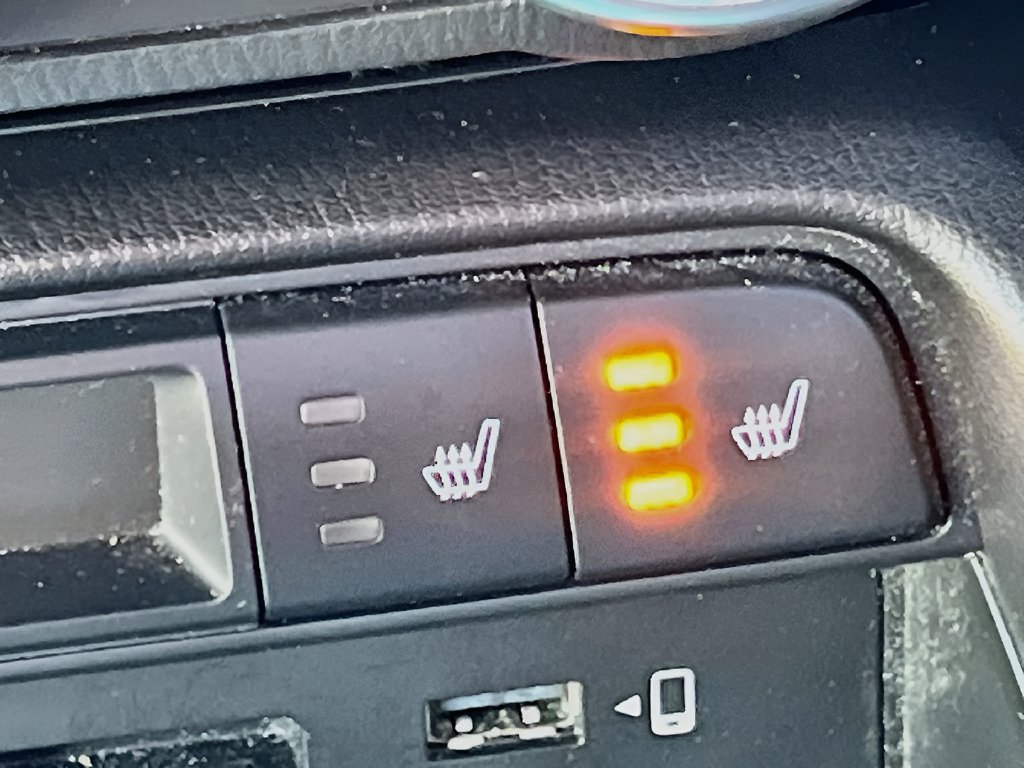 2022 Mazda Miata photo 21 of 33