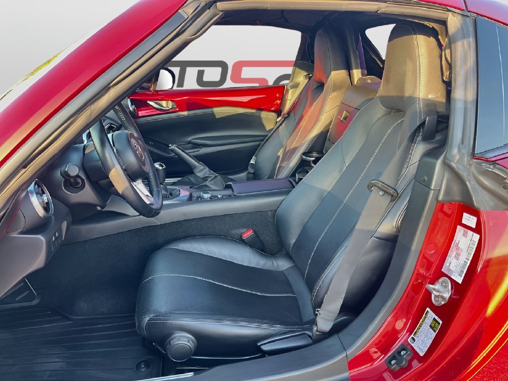 2022 Mazda Miata photo 22 of 33