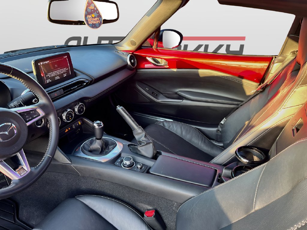2022 Mazda Miata photo 23 of 33