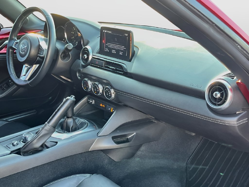 2022 Mazda Miata photo 26 of 33