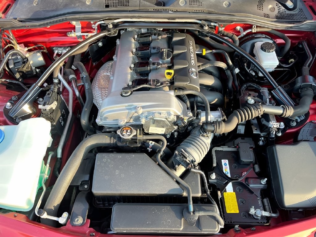 2022 Mazda Miata photo 27 of 33