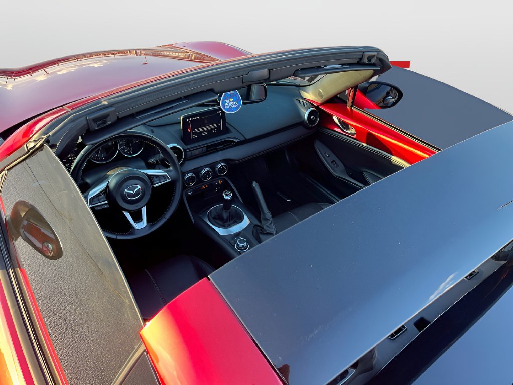 2022 Mazda Miata photo 31 of 33