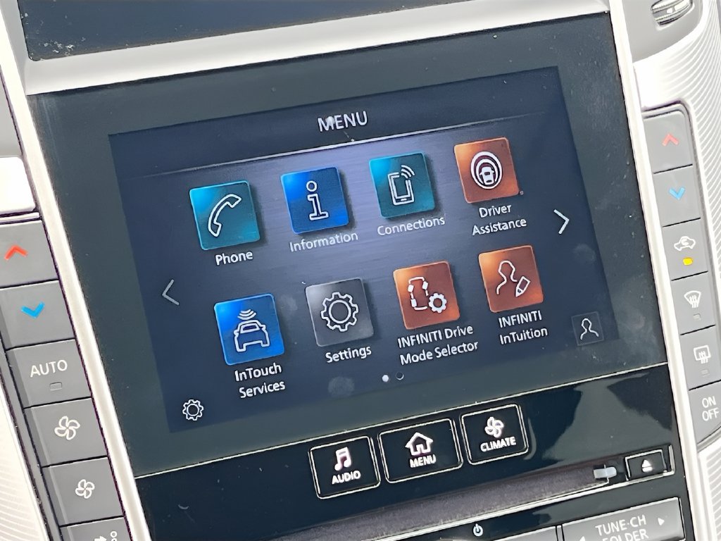 2024 Infiniti Q50 photo 14 of 33